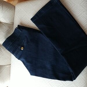 Women's Dark Wash Jeans